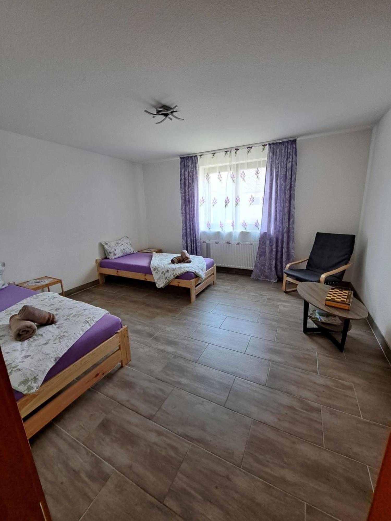 Wohnung Mit 2 - 3 Zimmern Ballenberg Bagian luar foto